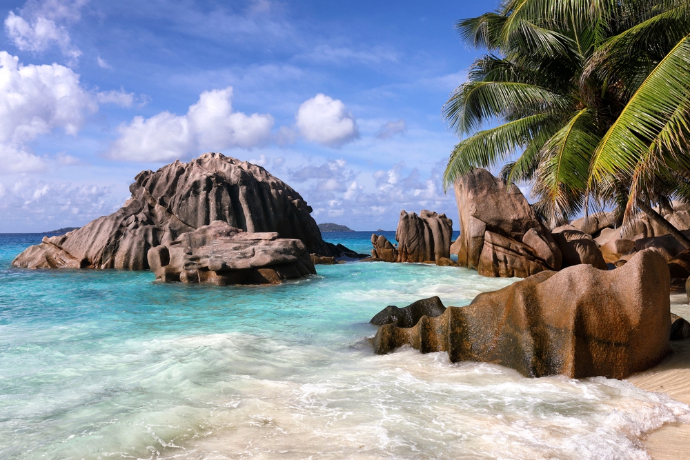 The Islands of Seychelles: Seven Days by Yacht